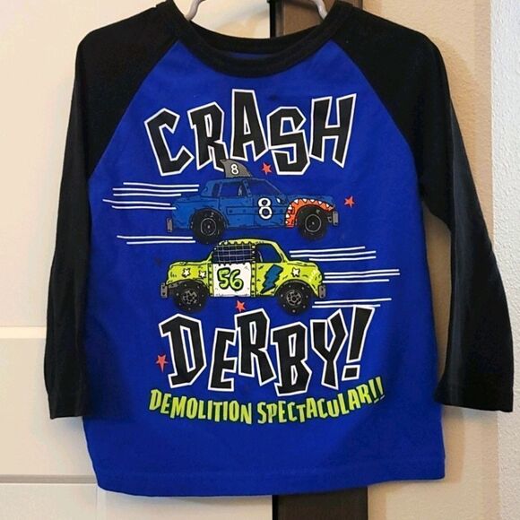 5/$20 ❤️ Boy's Graphic Long Sleeve Tee - Picture 1 of 4